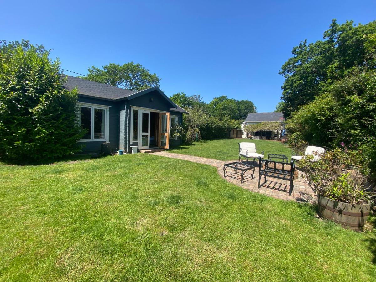 Modern Summerhouse Lymington Bagian luar foto
